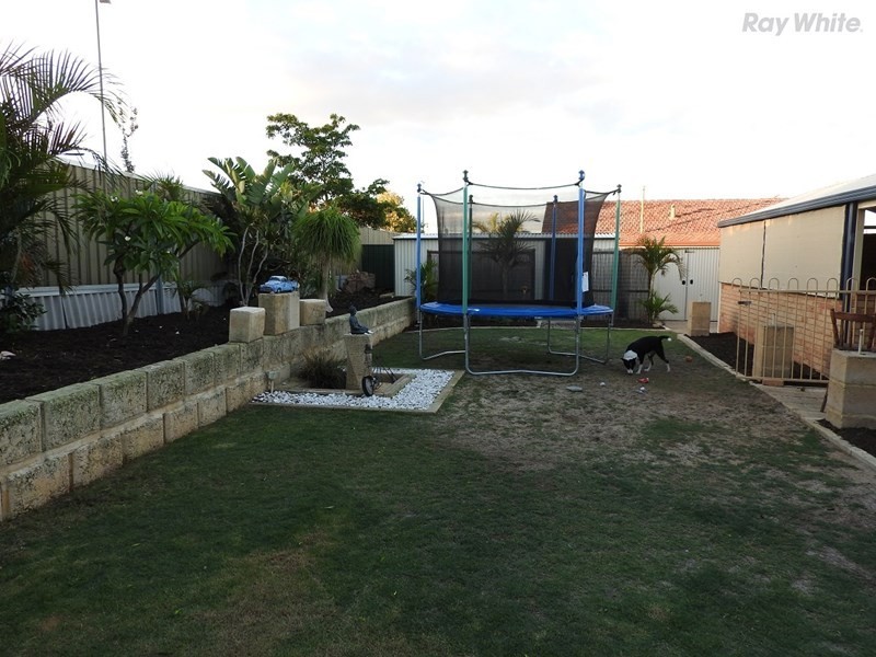 12 Piesse Place, Seville Grove WA 6112