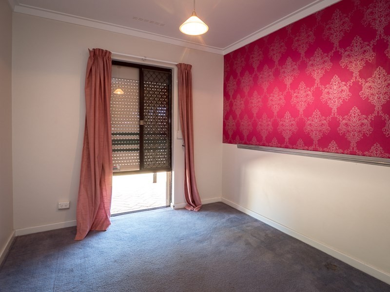 16 Elanora, Armadale WA 6112