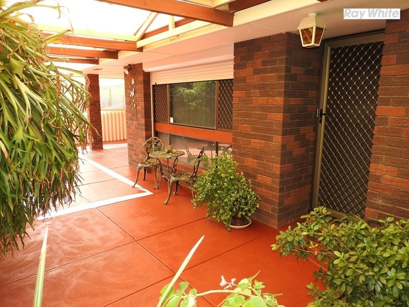 3 May Close, Armadale WA 6112