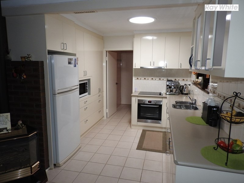 3 May Close, Armadale WA 6112