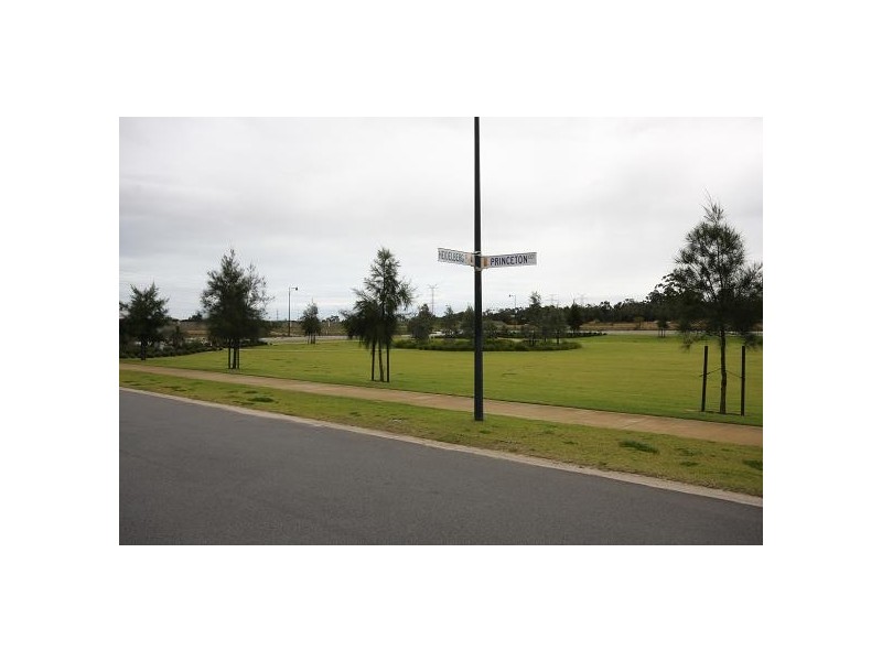 96 Princeton Circuit, Aubin Grove WA 6164