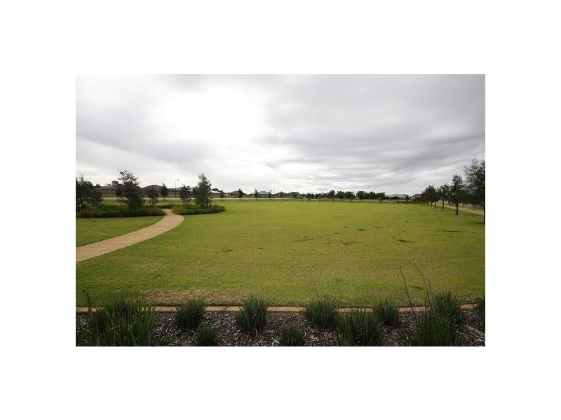 96 Princeton Circuit, Aubin Grove WA 6164