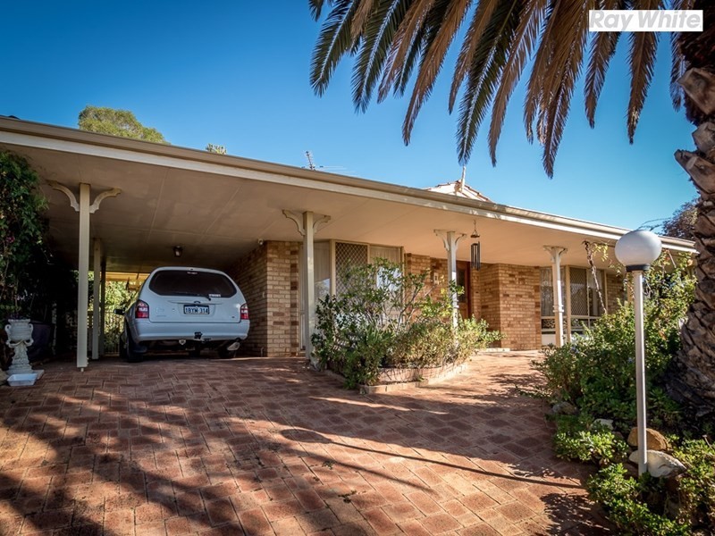 27 Onyx Road, Mount Richon WA 6112
