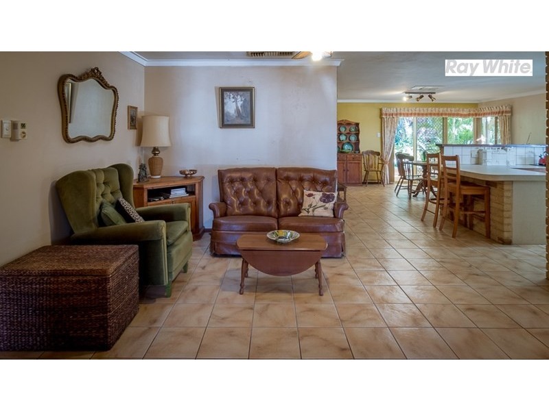 27 Onyx Road, Mount Richon WA 6112