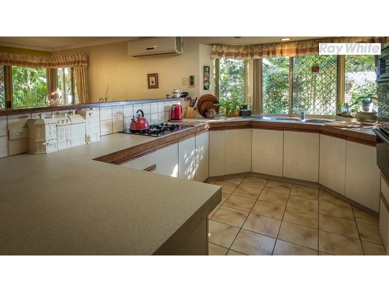 27 Onyx Road, Mount Richon WA 6112