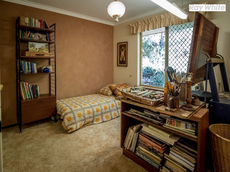 27 Onyx Road, Mount Richon WA 6112