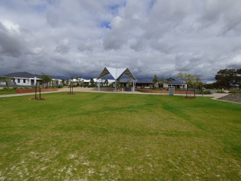 8 Cristonia Terrrace, Byford WA 6122