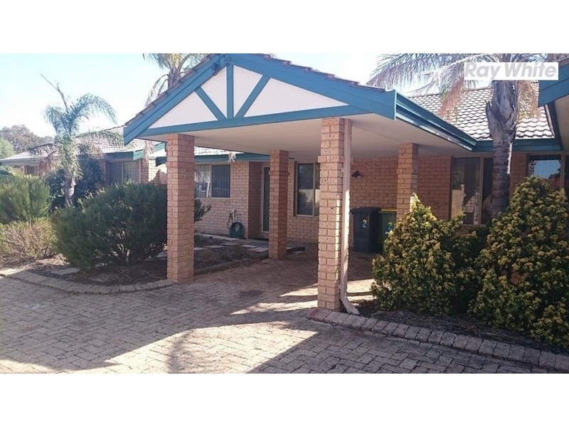 2/11 Stott Close, Armadale WA 6112