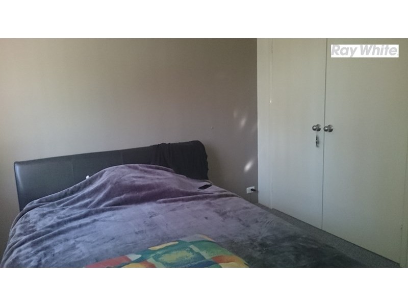 2/11 Stott Close, Armadale WA 6112