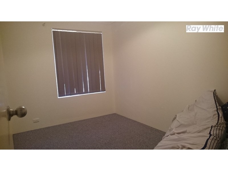 2/11 Stott Close, Armadale WA 6112