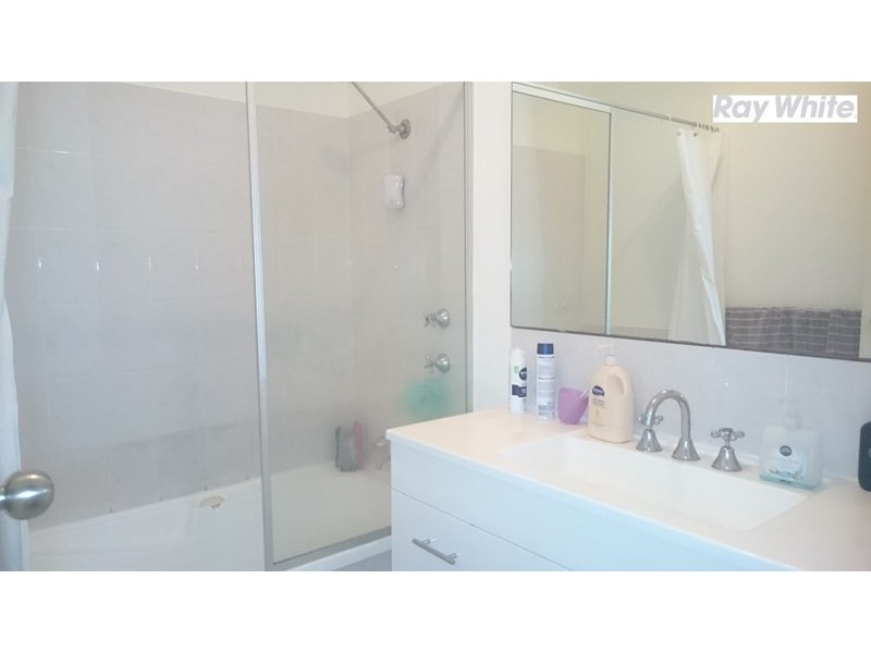 2/11 Stott Close, Armadale WA 6112