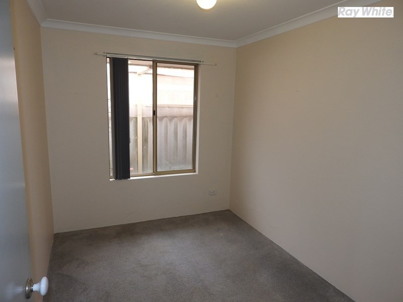 12 Bodicoat Drive, Brookdale WA 6112