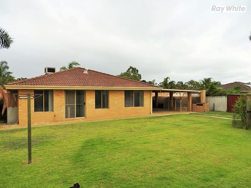 12 Bodicoat Drive, Brookdale WA 6112