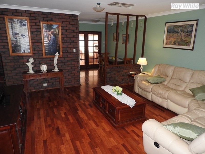 5 Whittington Street, Mount Nasura WA 6112