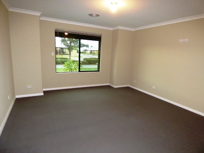 64 Kardan Boulevard, Byford WA 6122