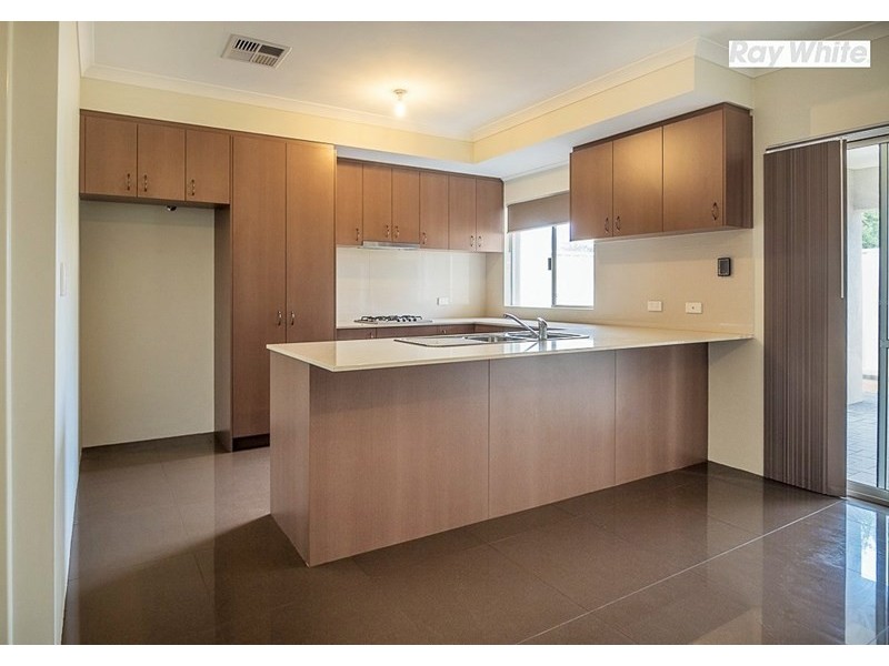 26 Kerrison Parade, Seville Grove WA 6112