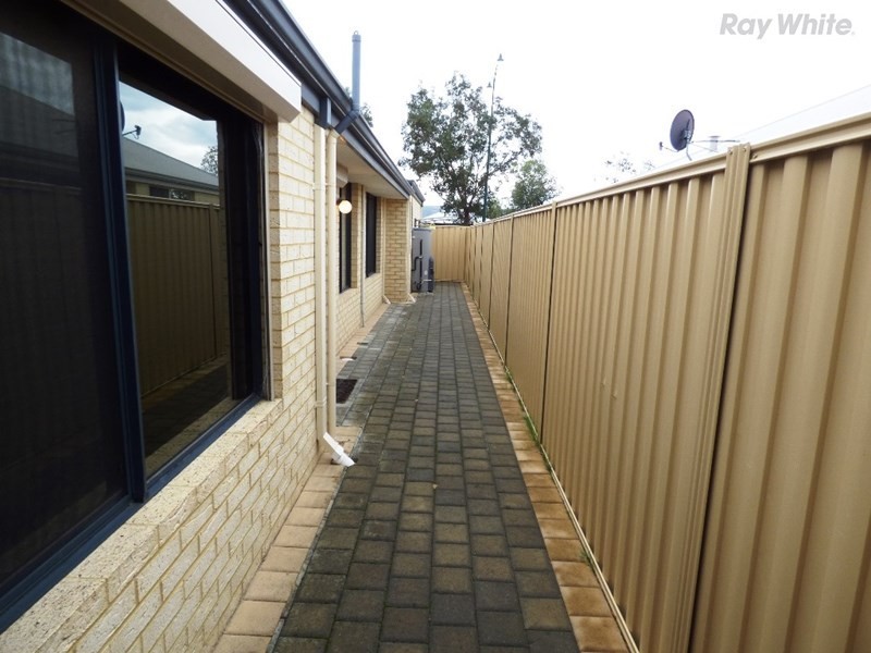 64 Kardan Boulevard, Byford WA 6122