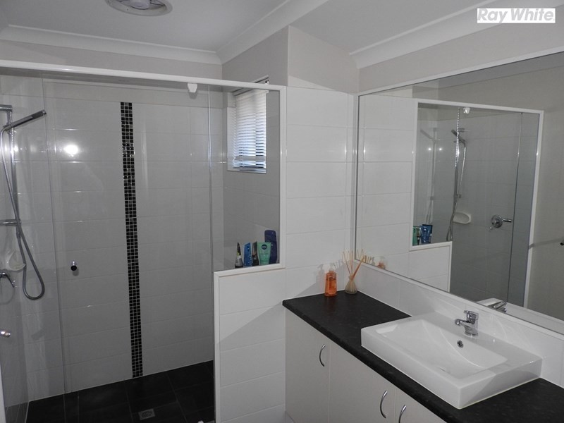 38 Wycliffe Turn, Piara Waters WA 6112