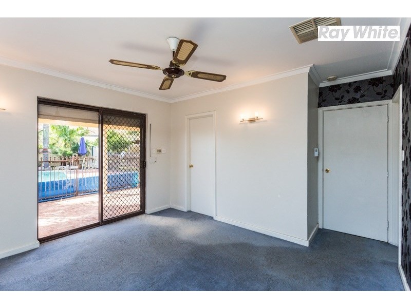 16 Elanora Road, Armadale WA 6112