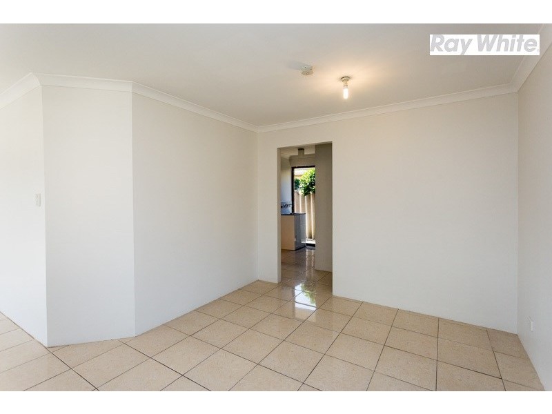 18 Candish Grove, Seville Grove WA 6112