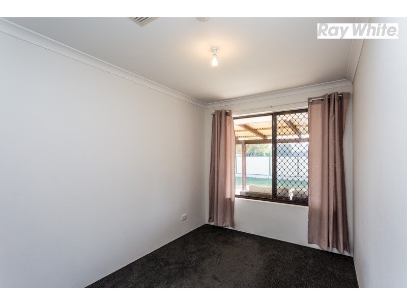 18 Candish Grove, Seville Grove WA 6112