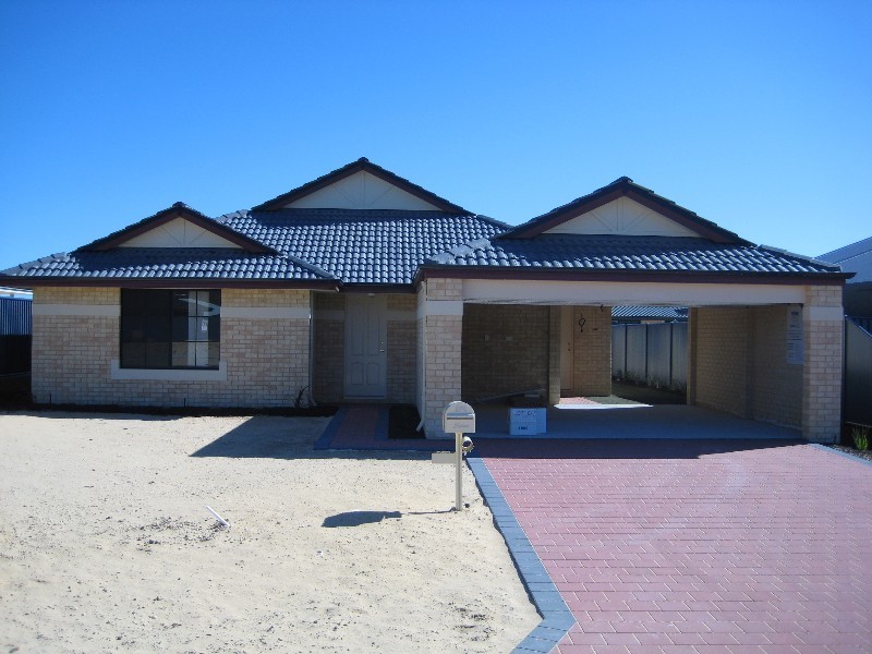 24 Blackberry Ramble, Byford WA 6122