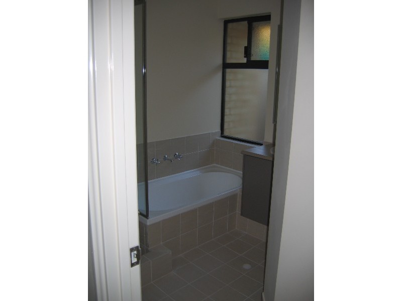 17/59 Little John Road, Armadale WA 6112