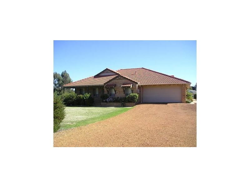 152 Salmon Bark Road, Serpentine WA 6125