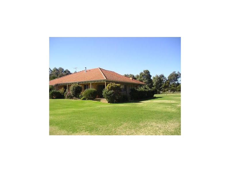 152 Salmon Bark Road, Serpentine WA 6125