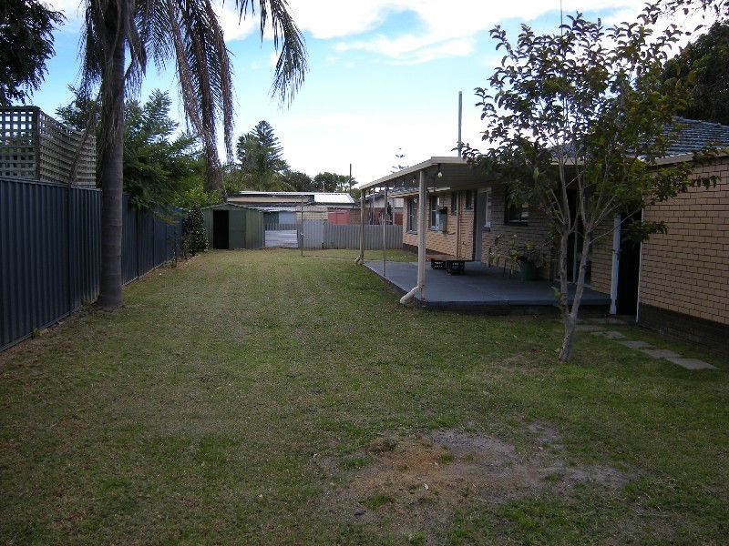 17 James Street, Armadale WA 6112