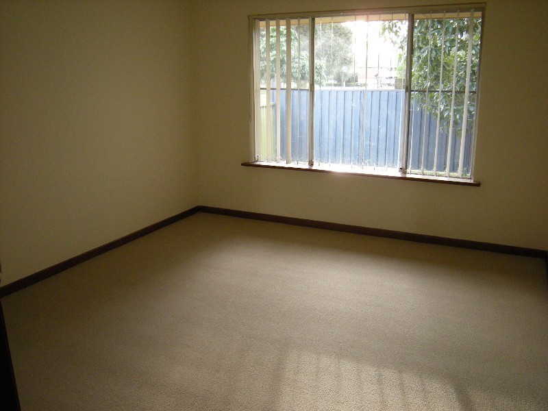 17 James Street, Armadale WA 6112