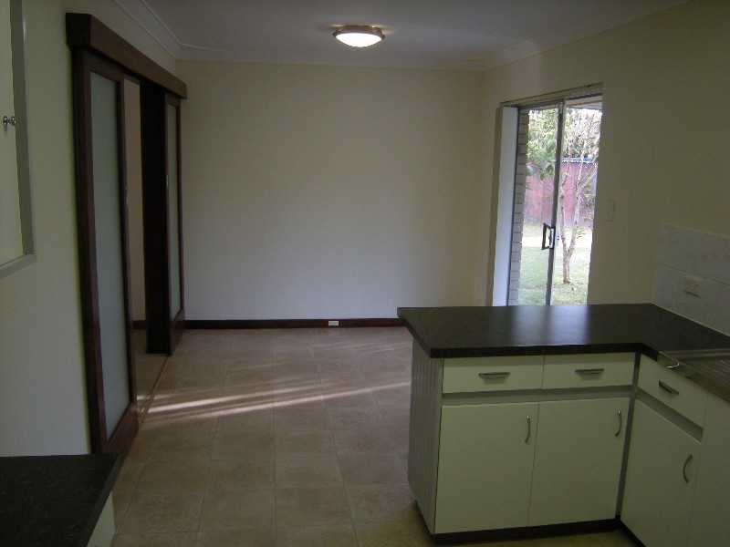 17 James Street, Armadale WA 6112