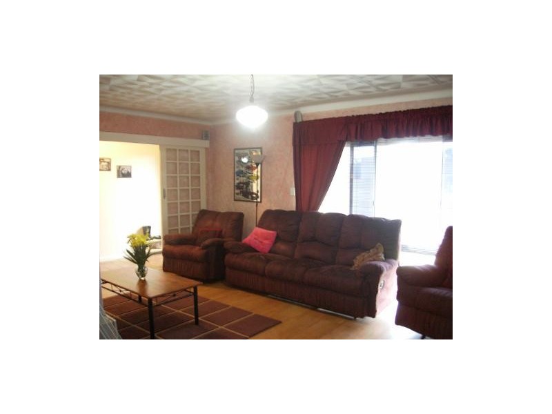 38 Holling Street, Maddington WA 6109