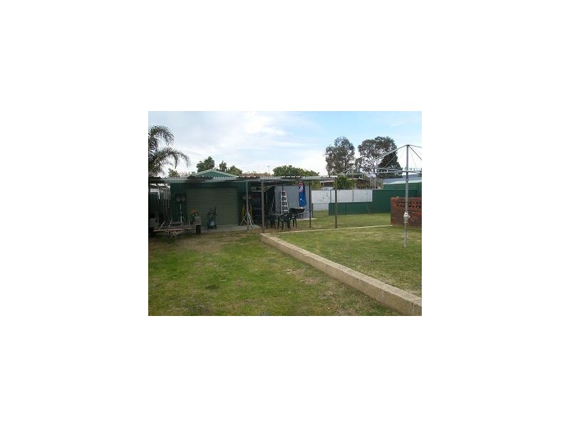 38 Holling Street, Maddington WA 6109