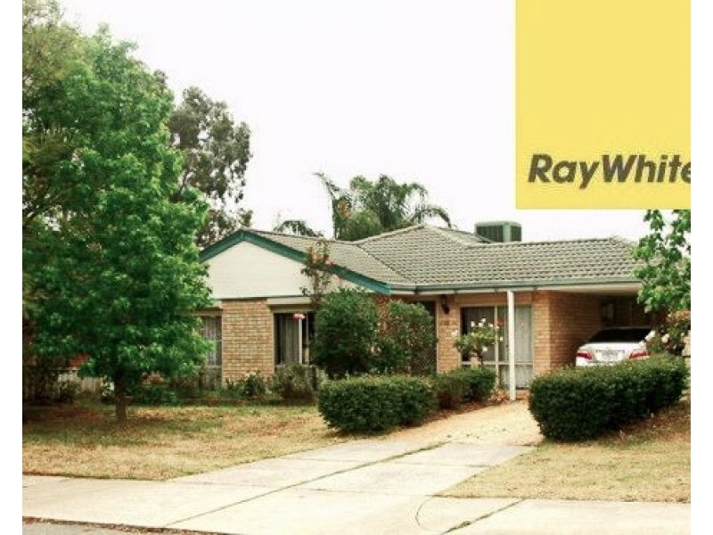 25 Lisbon Way, Seville Grove WA 6112