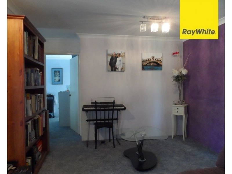 25 Lisbon Way, Seville Grove WA 6112