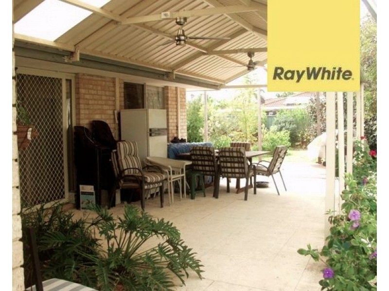 25 Lisbon Way, Seville Grove WA 6112