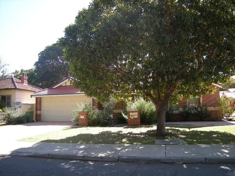 1/17 Bert Street, Gosnells WA 6110