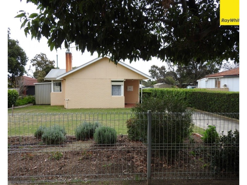 63 Wungong Road, Armadale WA 6112