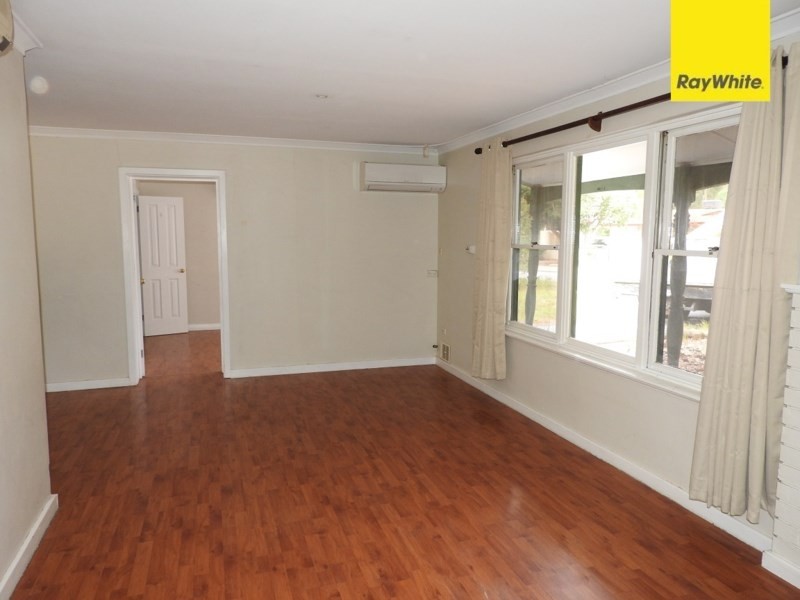 57 Dawson Street, Armadale WA 6112