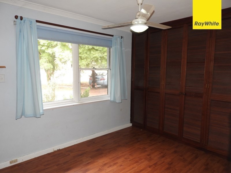 57 Dawson Street, Armadale WA 6112