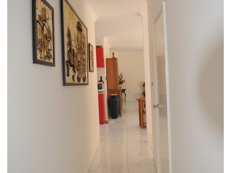 4 Le Souef Street, Maddington WA 6109