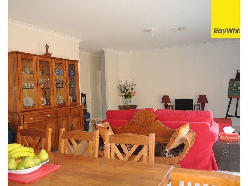 4 Le Souef Street, Maddington WA 6109