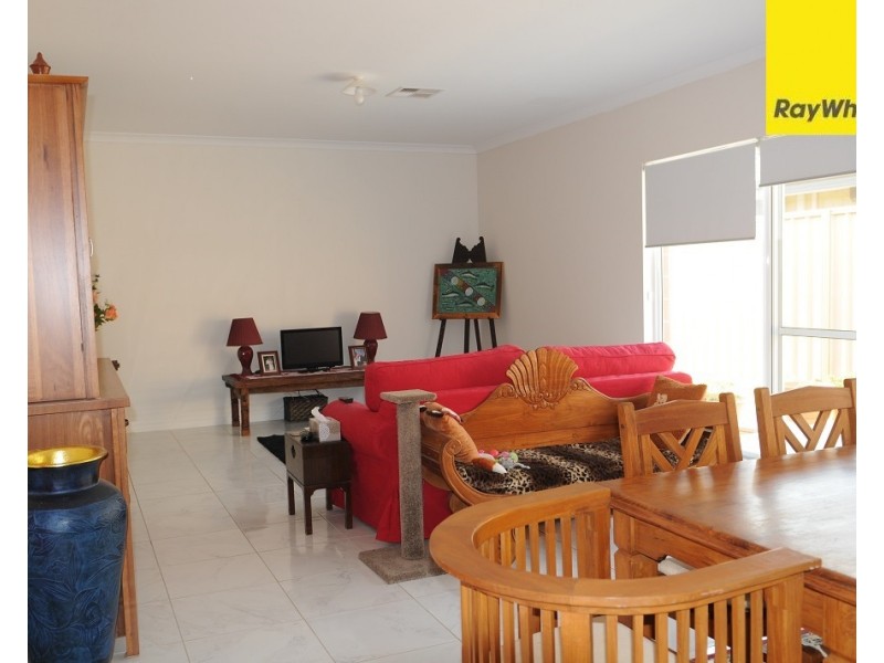 4 Le Souef Street, Maddington WA 6109