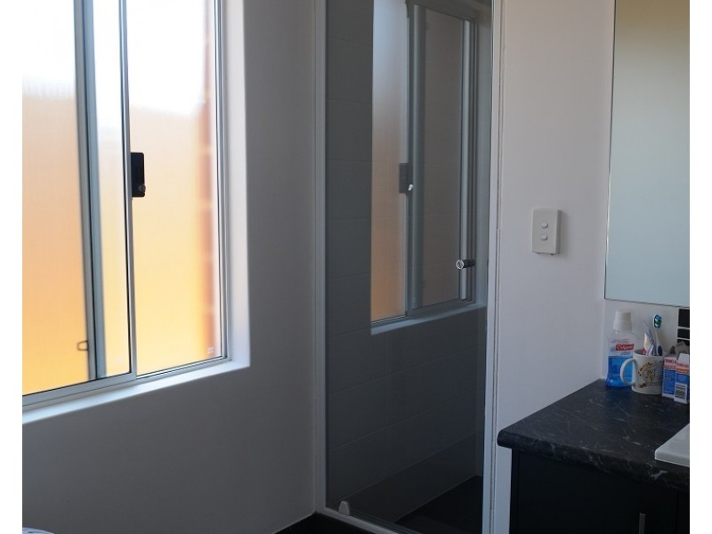 4 Le Souef Street, Maddington WA 6109