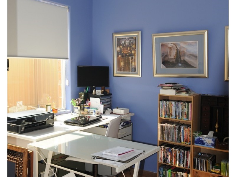 4 Le Souef Street, Maddington WA 6109