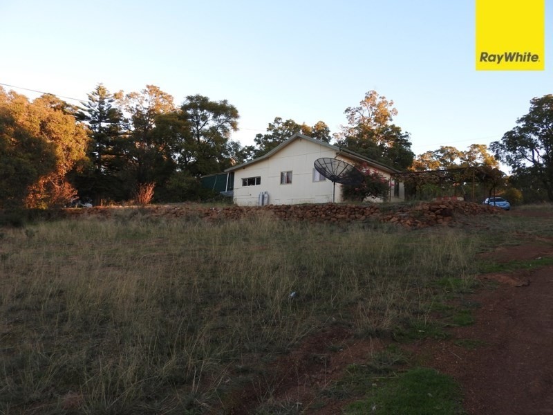 581 Canning Mills Road, Martin WA 6110