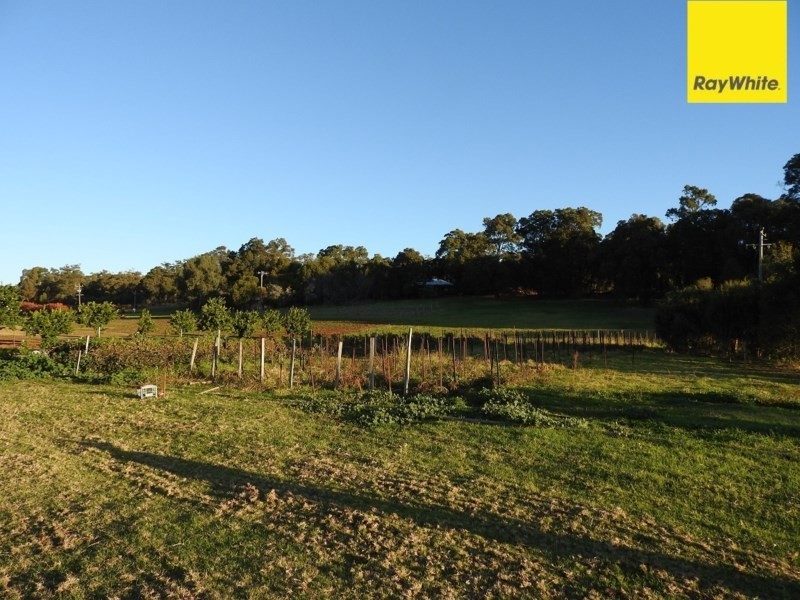 581 Canning Mills Road, Martin WA 6110