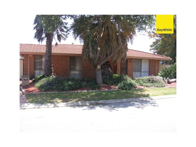 4 Smith Close, Armadale WA 6112