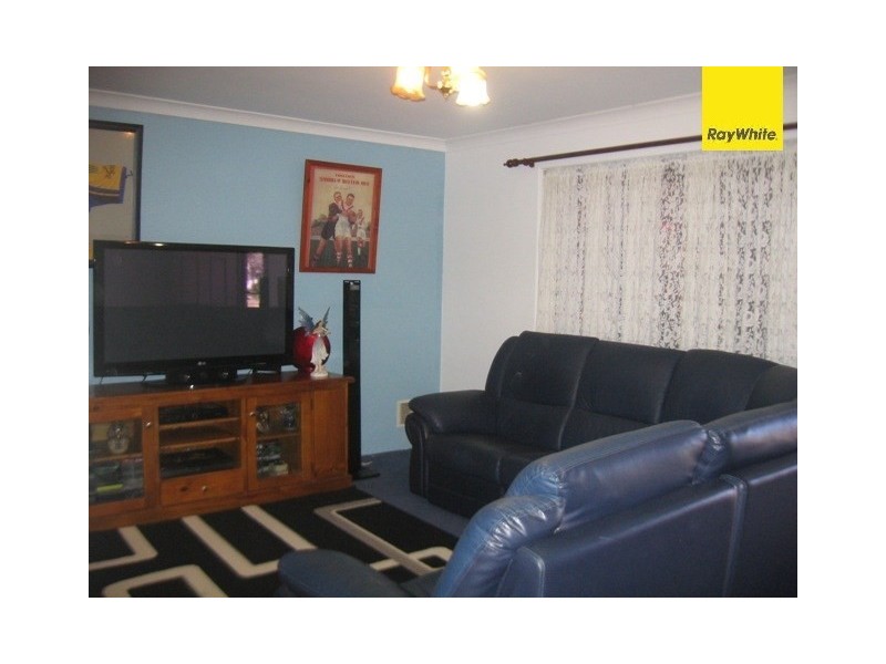 4 Smith Close, Armadale WA 6112